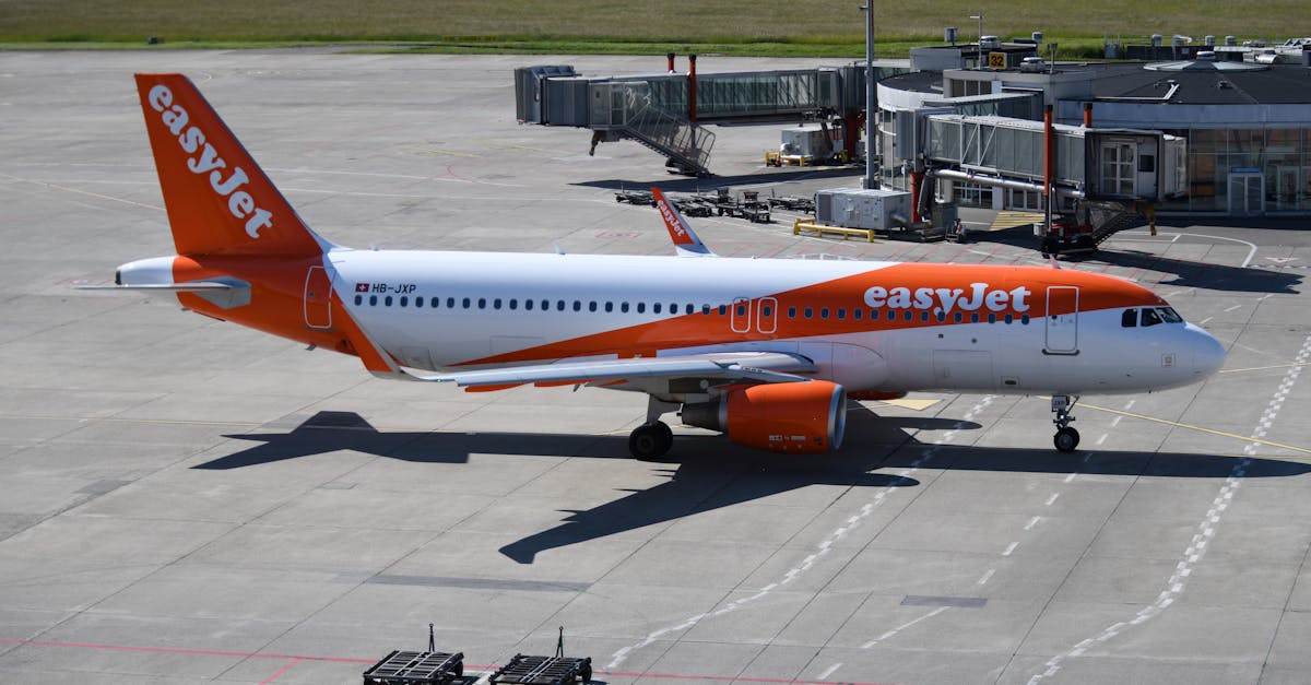 How to Select a Well-Lit Pickup Area for Late-Night Taxi Rides at Heraklion Airport